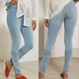 Soft Surroundings light wash high waist embroidered skinny jeans women’s size 6